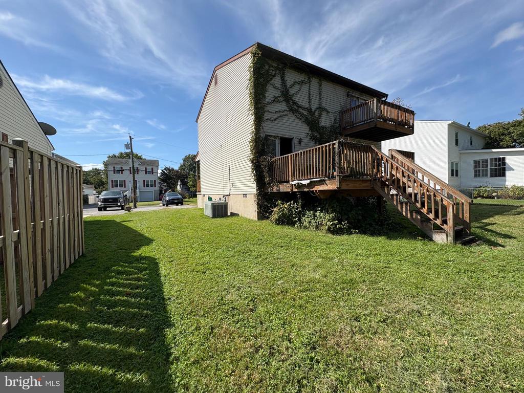 2803 8TH STREET