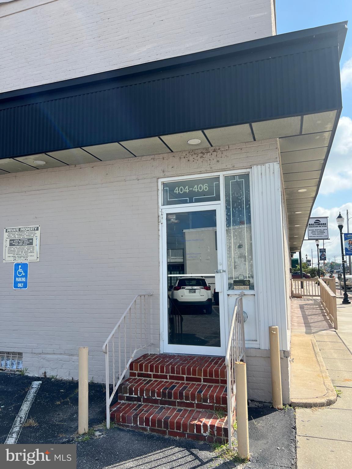 404 EASTERN BOULEVARD