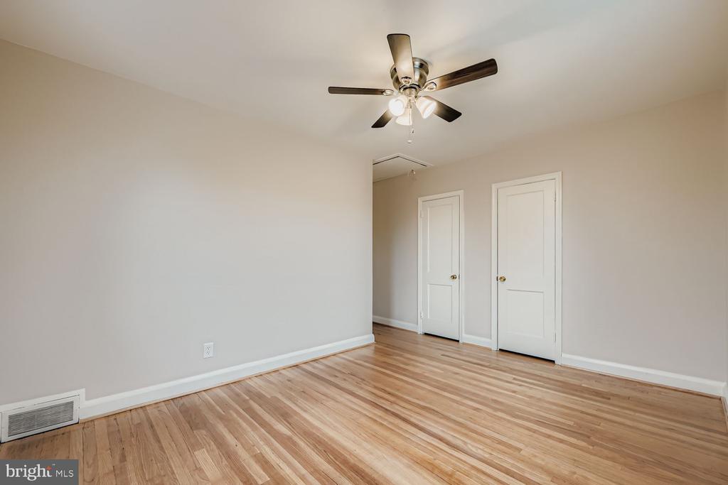 1641 COTTAGE LANE