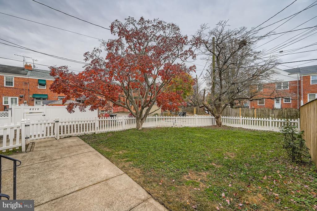 1641 COTTAGE LANE