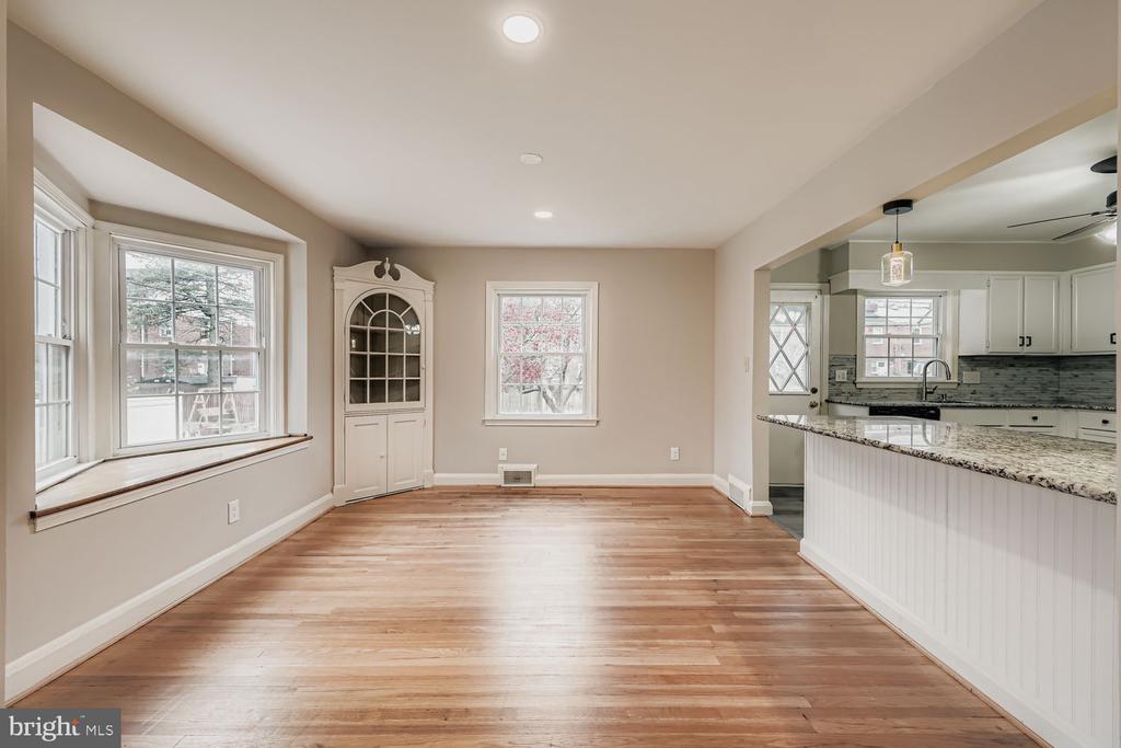 1641 COTTAGE LANE