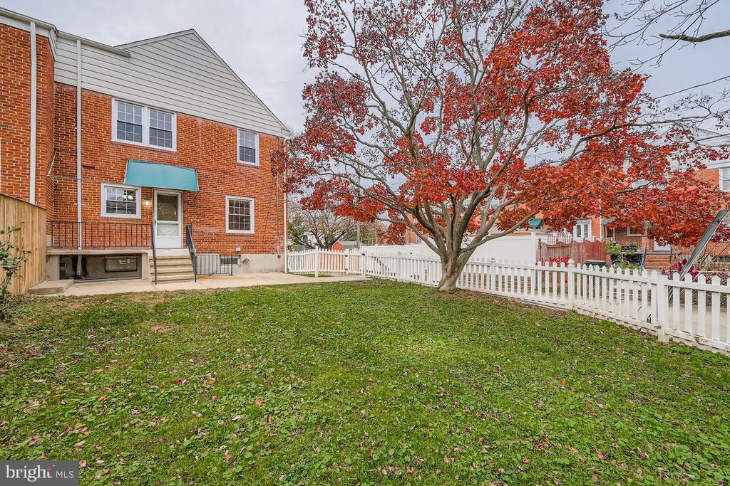 1641 COTTAGE LANE
