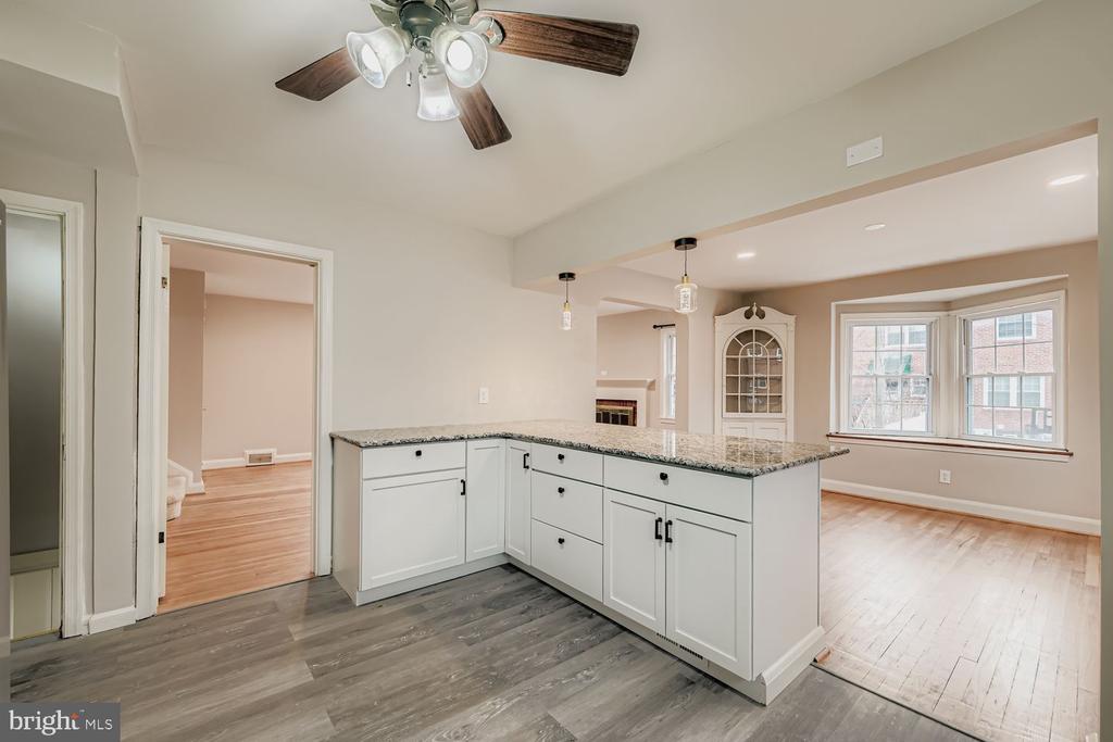 1641 COTTAGE LANE