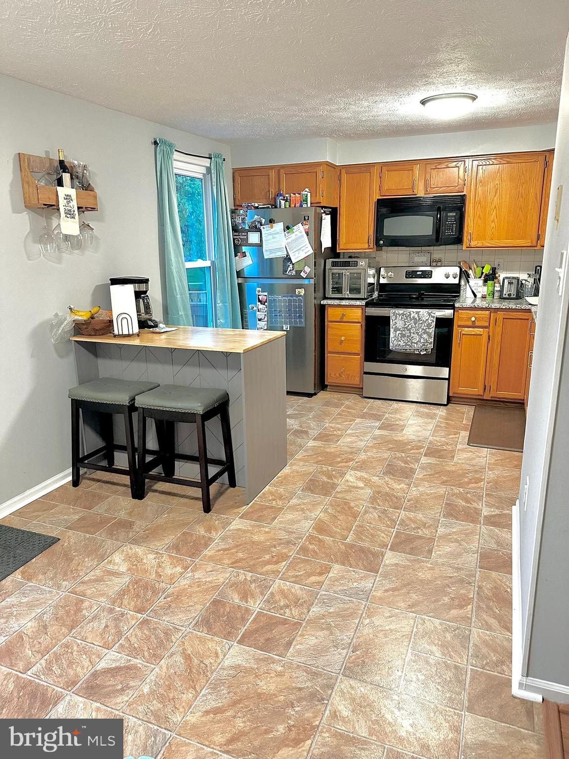 2055 WISPER WOODS WAY