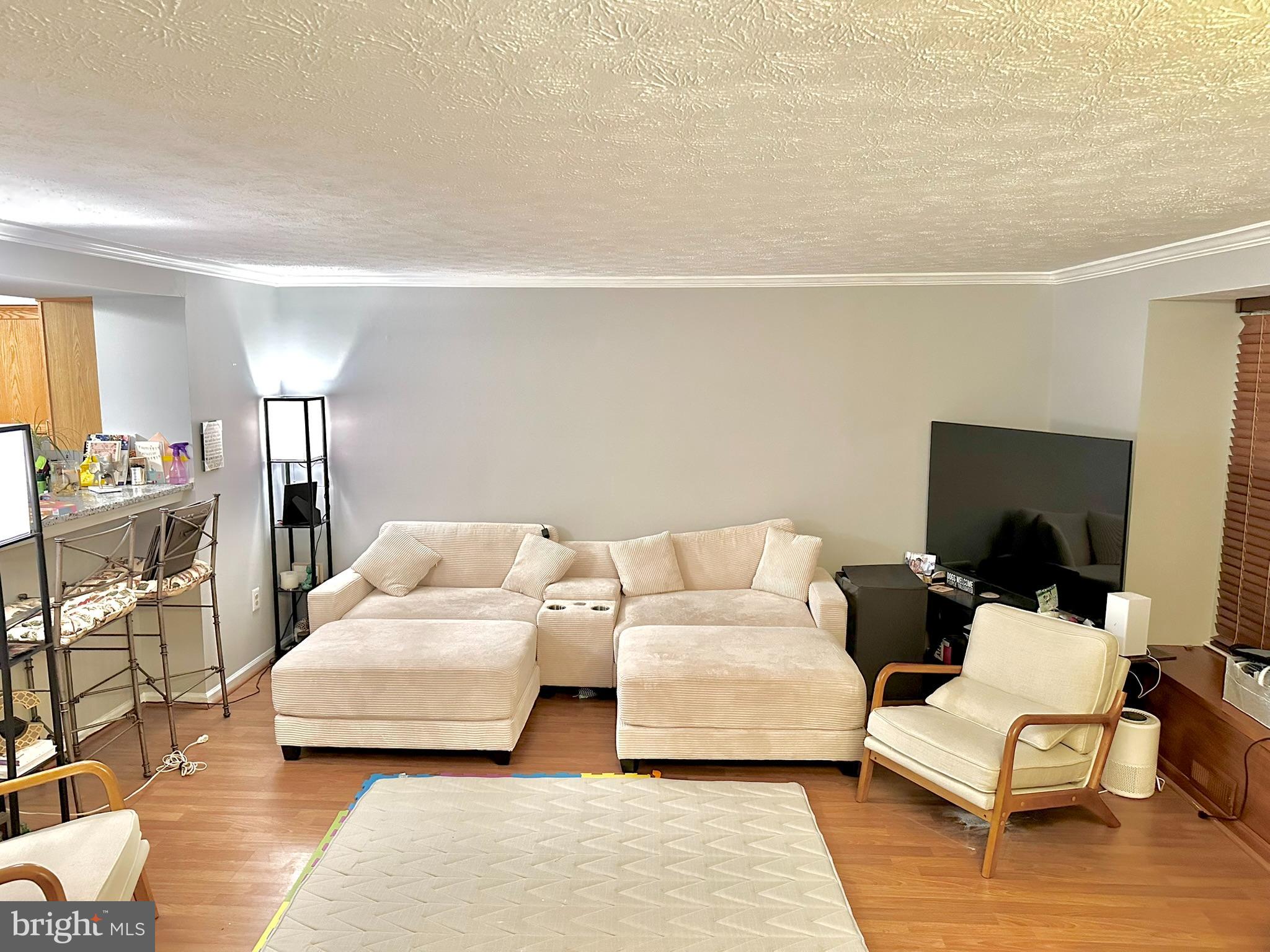 2055 WISPER WOODS WAY