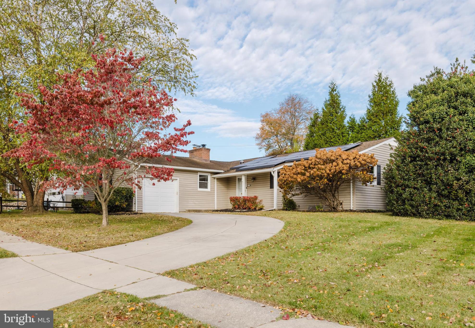 114 COUNTRY LANE