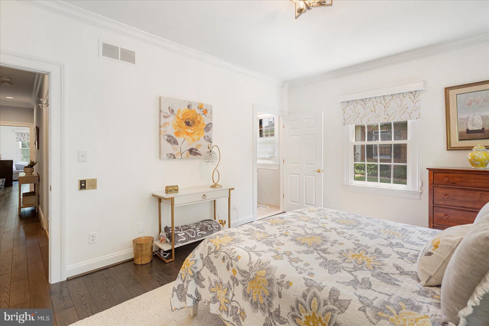 614 BRIGHTWOOD CLUB DRIVE 614