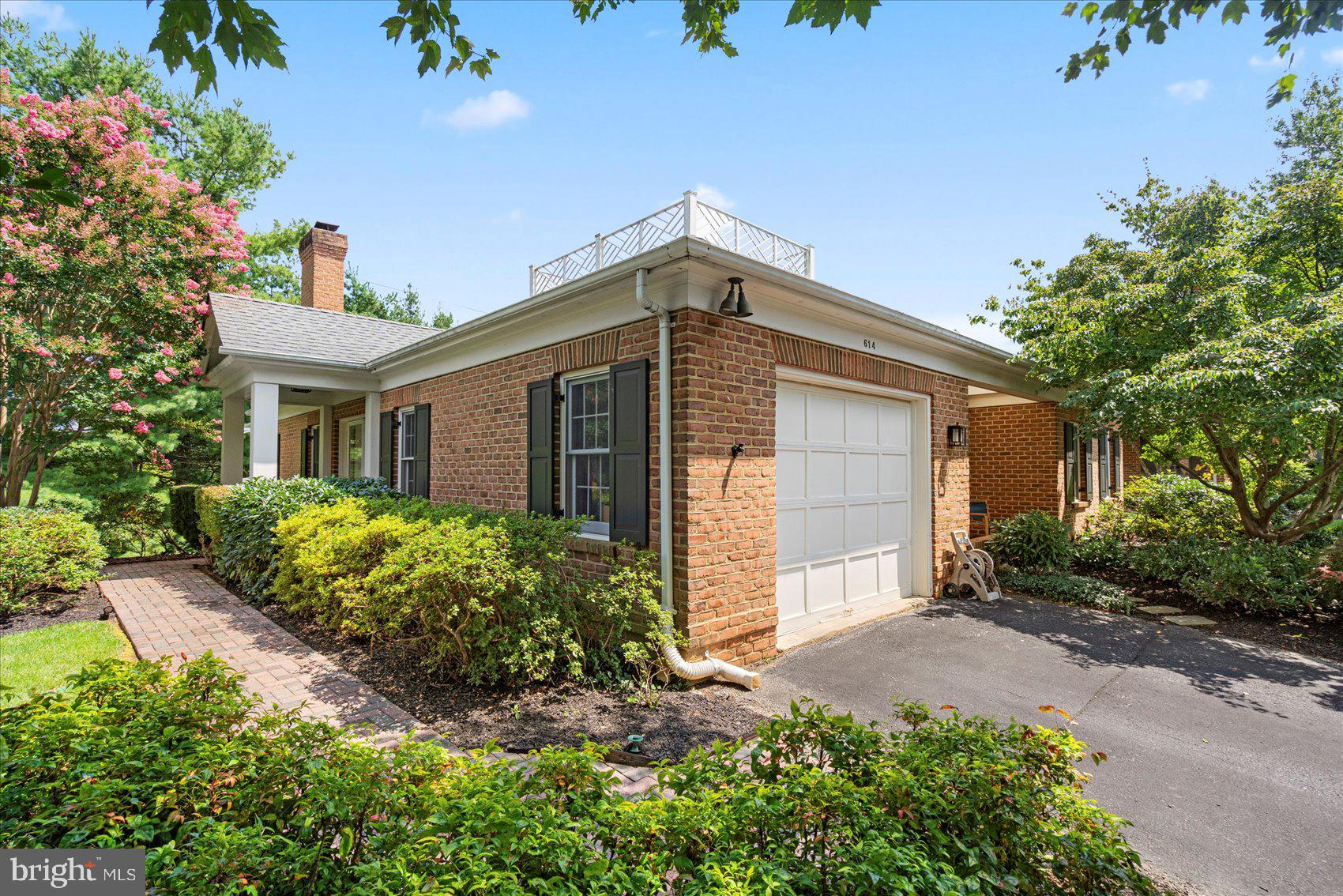 614 BRIGHTWOOD CLUB DRIVE 614