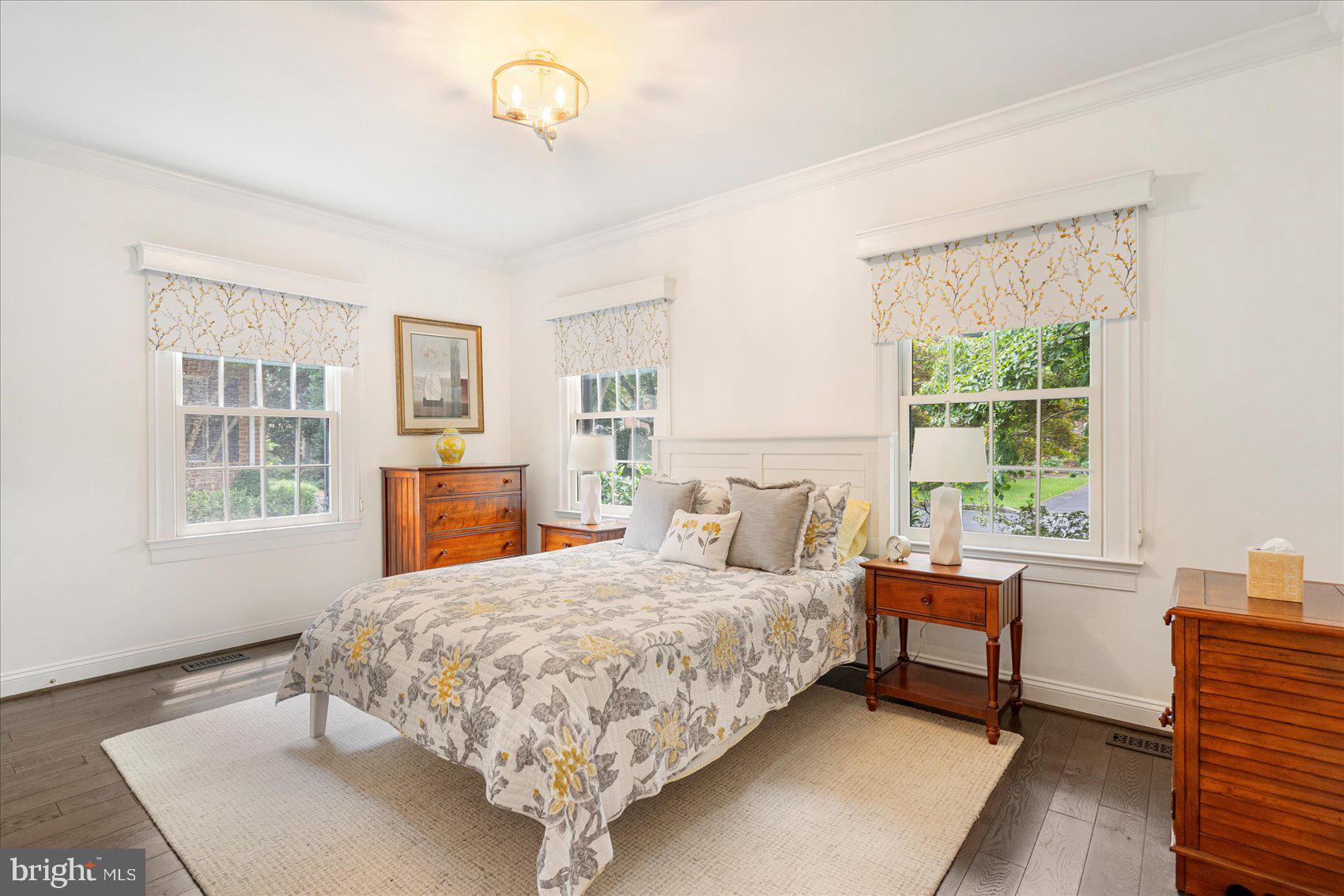 614 BRIGHTWOOD CLUB DRIVE 614