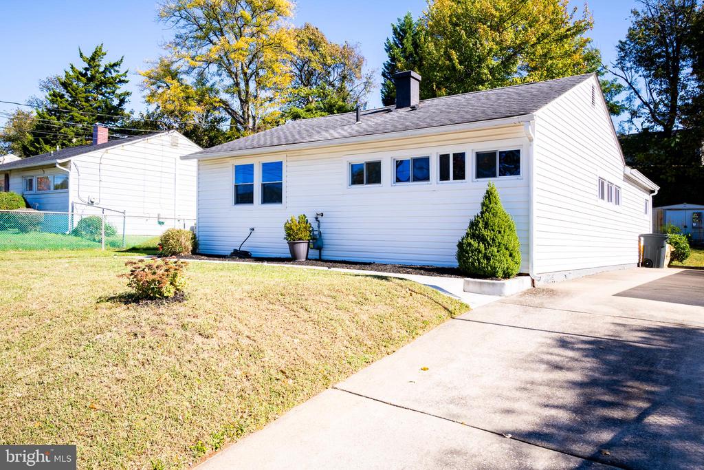 2423 ALMA ROAD