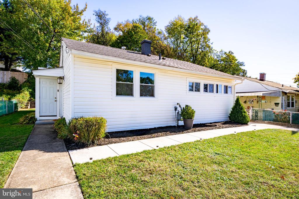 2423 ALMA ROAD
