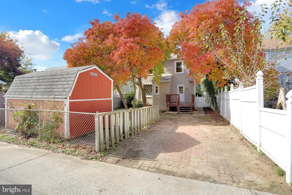 41 TOWNSHIP ROAD