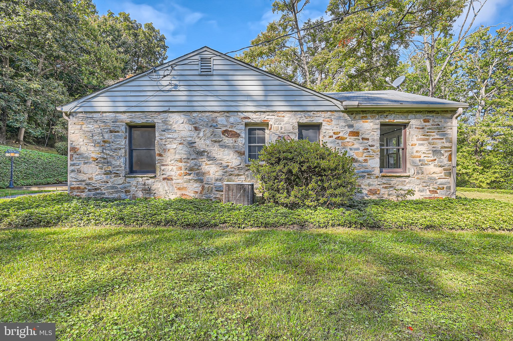 23 GREENSPRING VALLEY ROAD