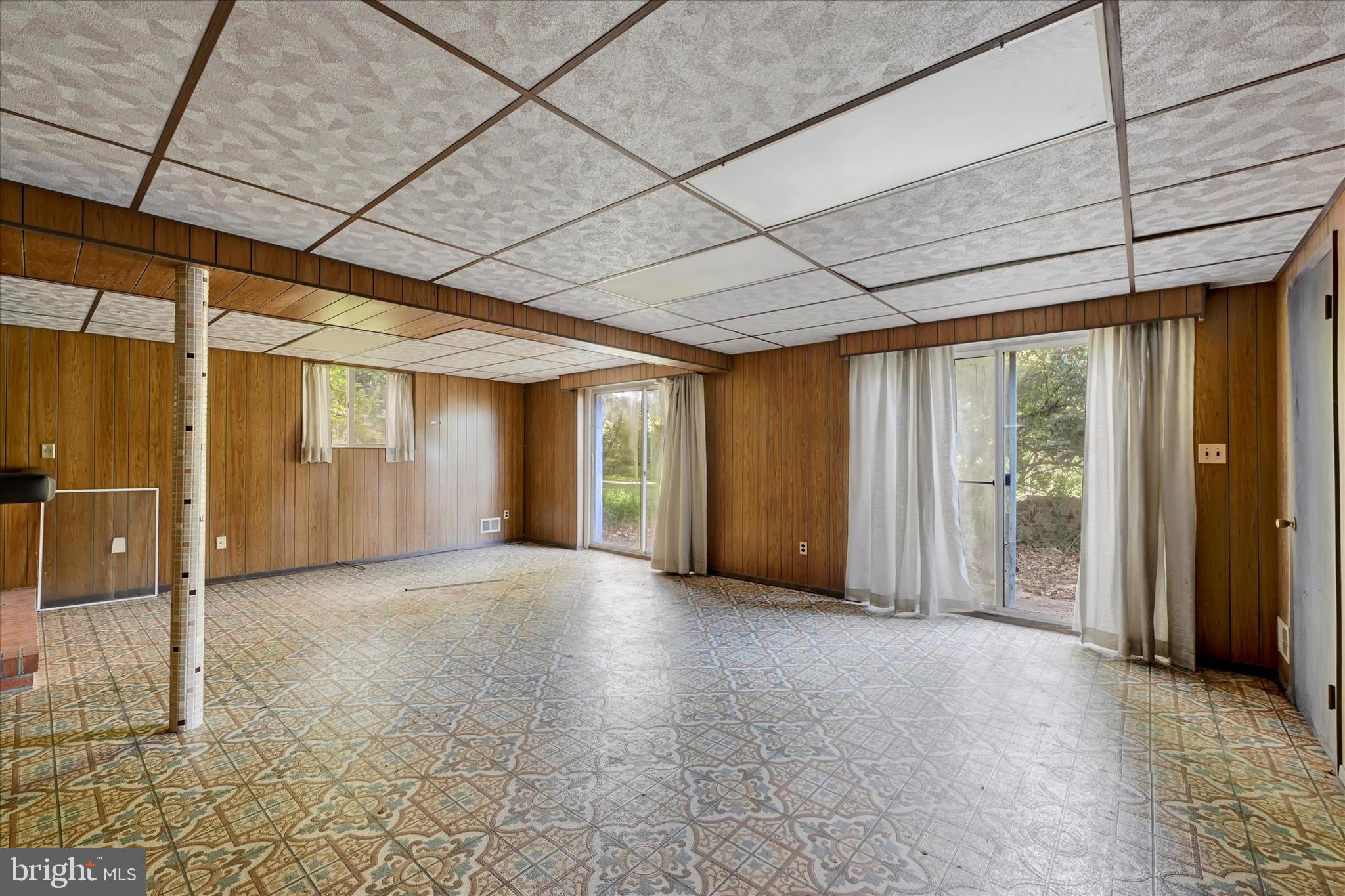 4302 MANORWOOD DRIVE