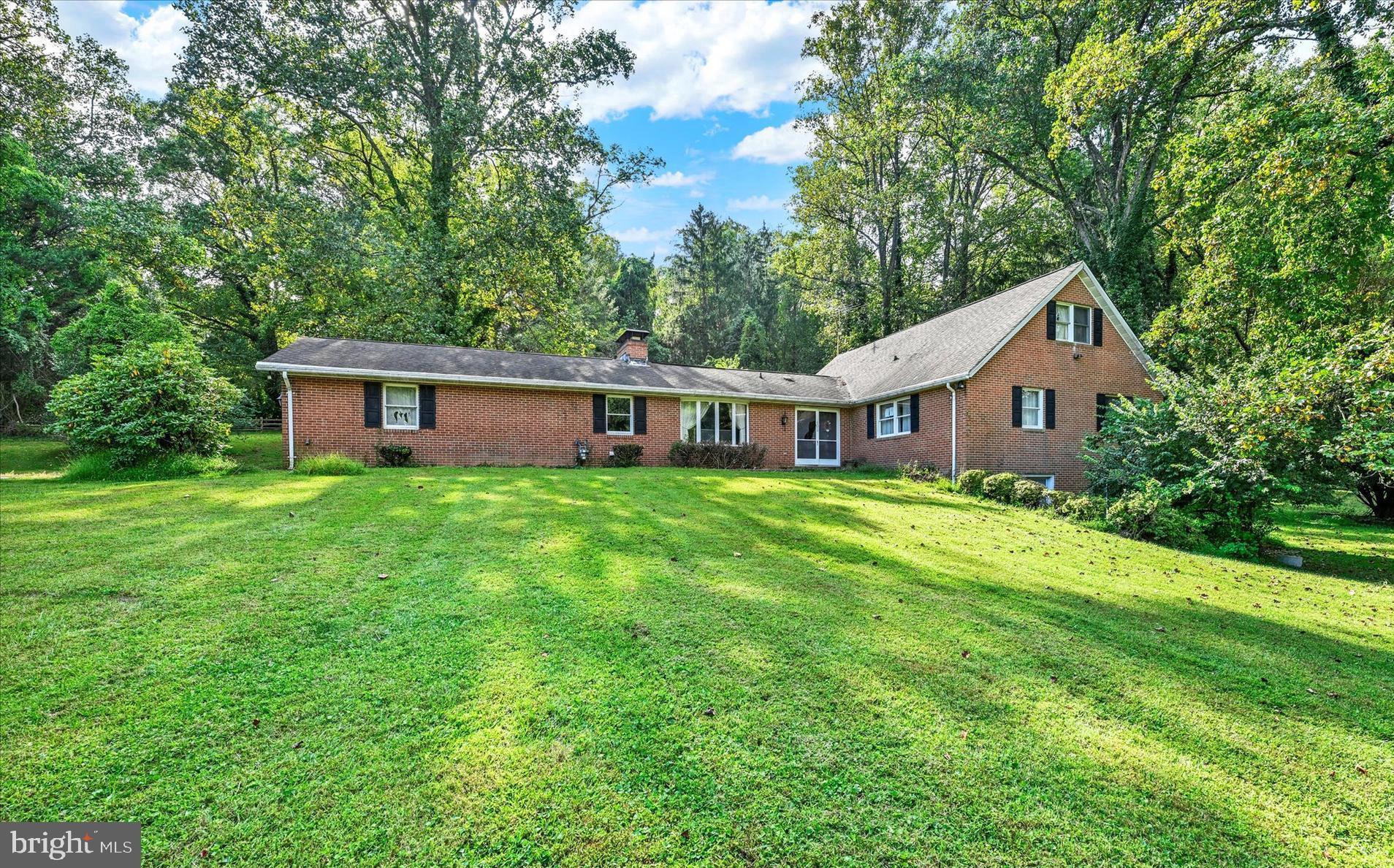 4302 MANORWOOD DRIVE