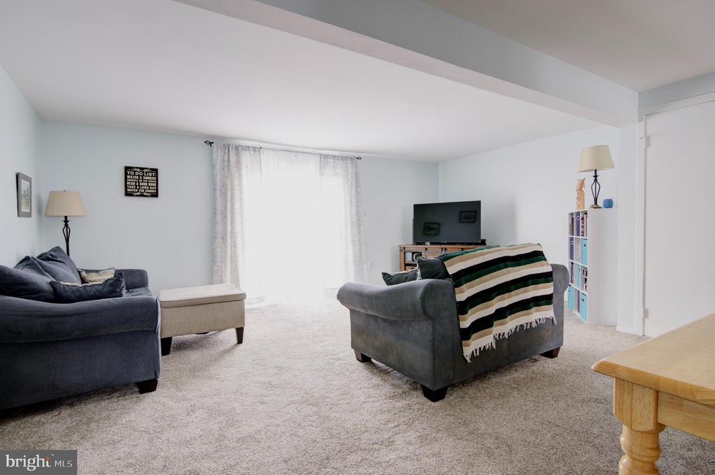 144 E ORANGE COURT