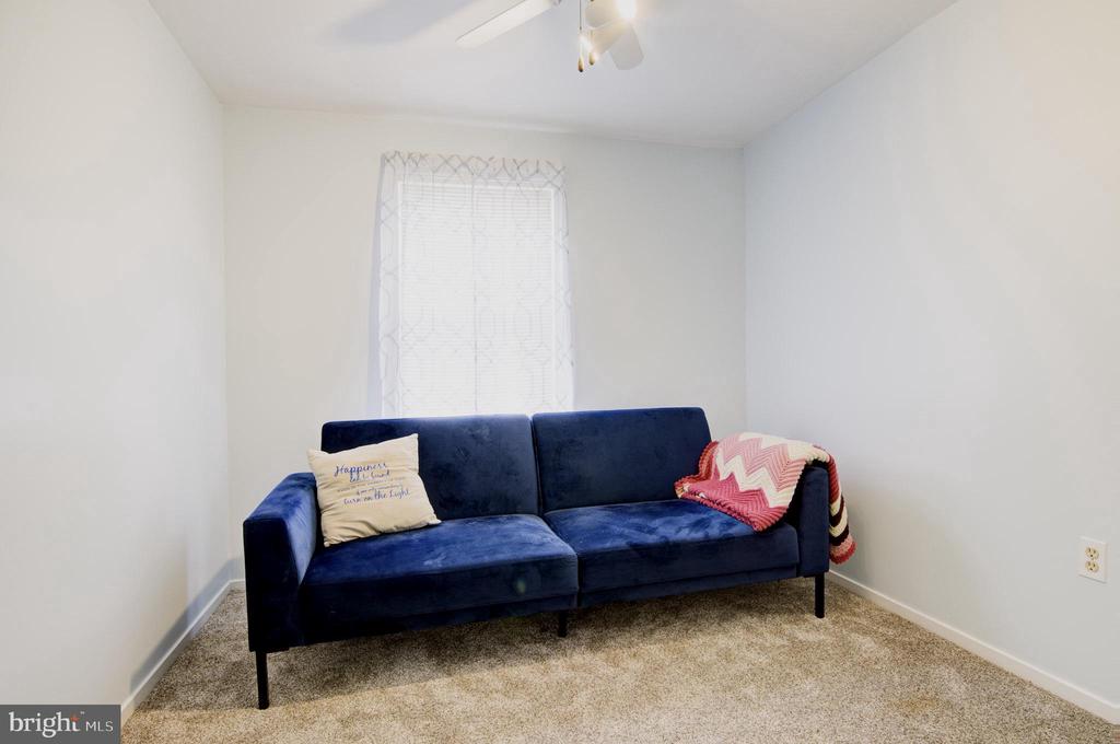 144 E ORANGE COURT