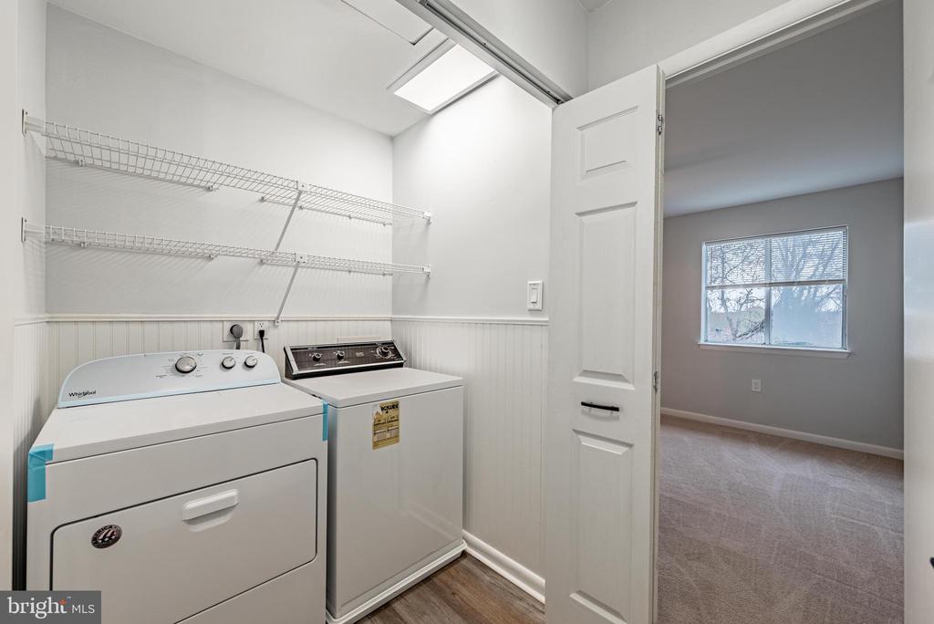 2215 LOWELLS GLEN ROAD J