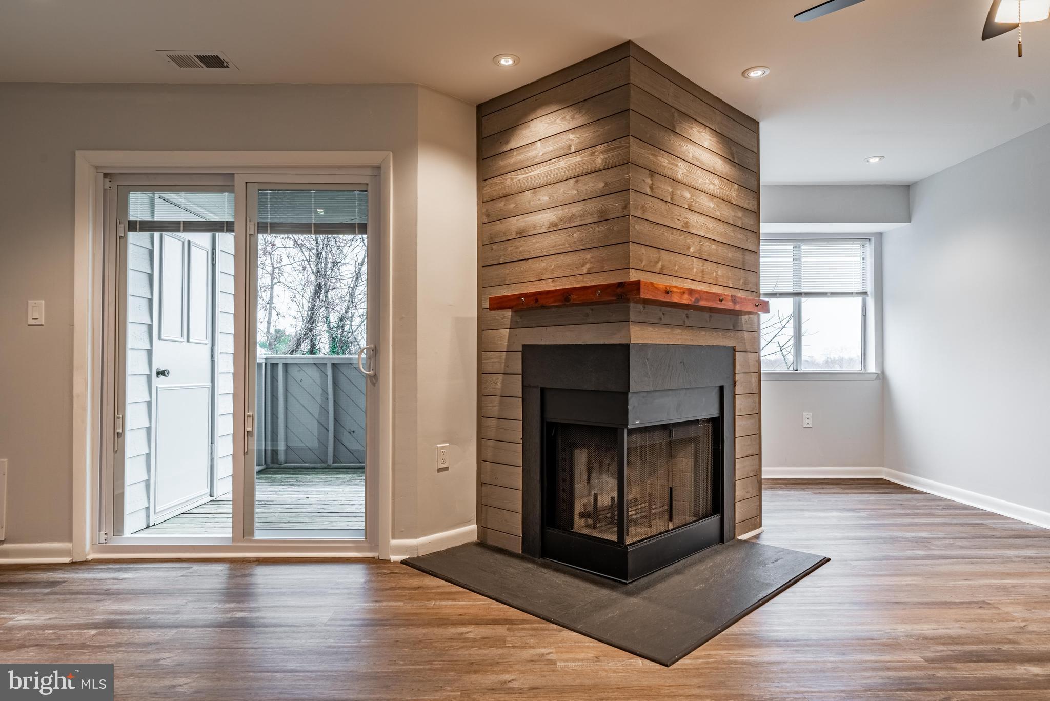 2215 LOWELLS GLEN ROAD J