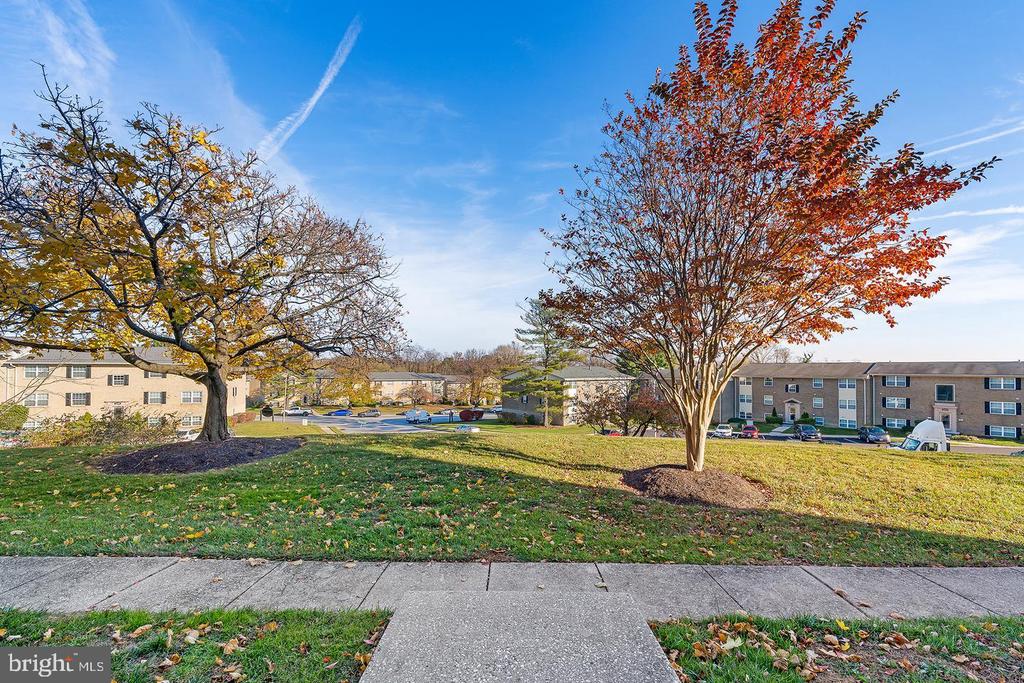 2215 LOWELLS GLEN ROAD J