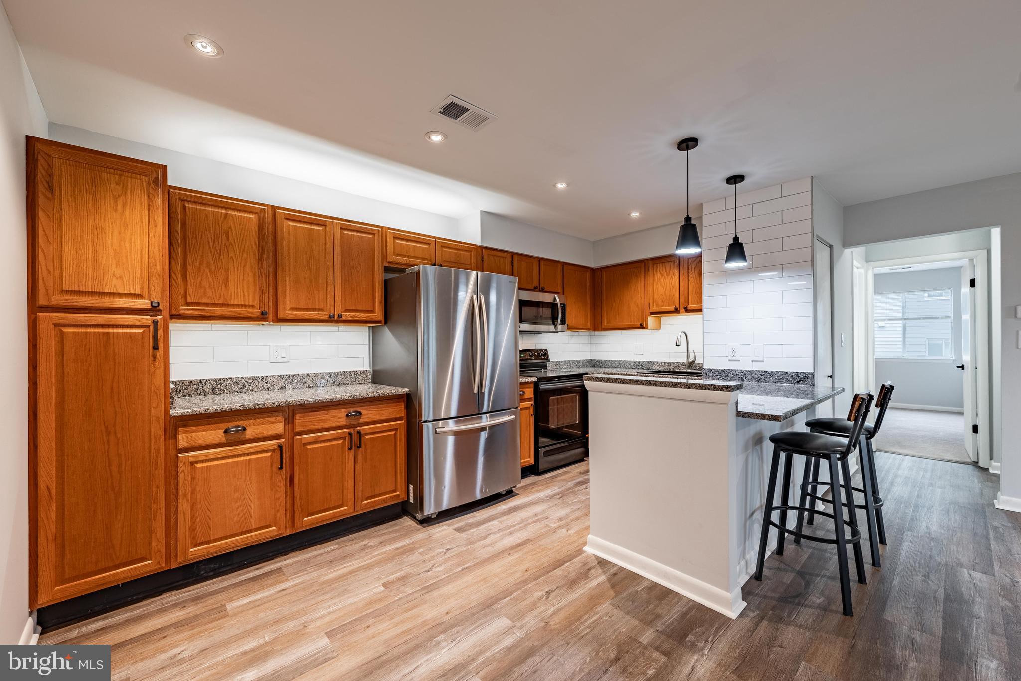 2215 LOWELLS GLEN ROAD J