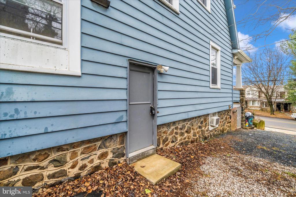 6313 FREDERICK ROAD