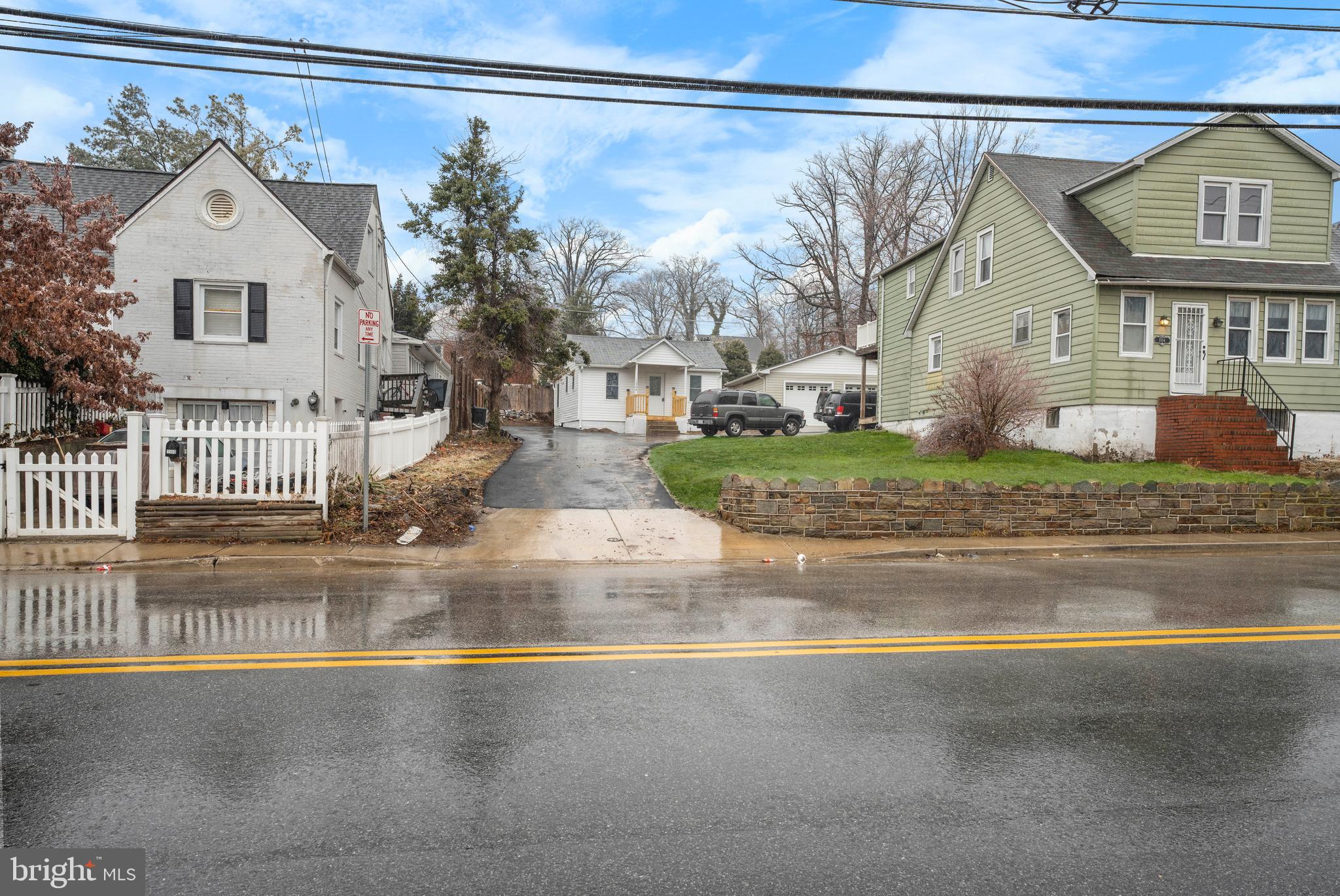 1504 TAYLOR AVENUE B