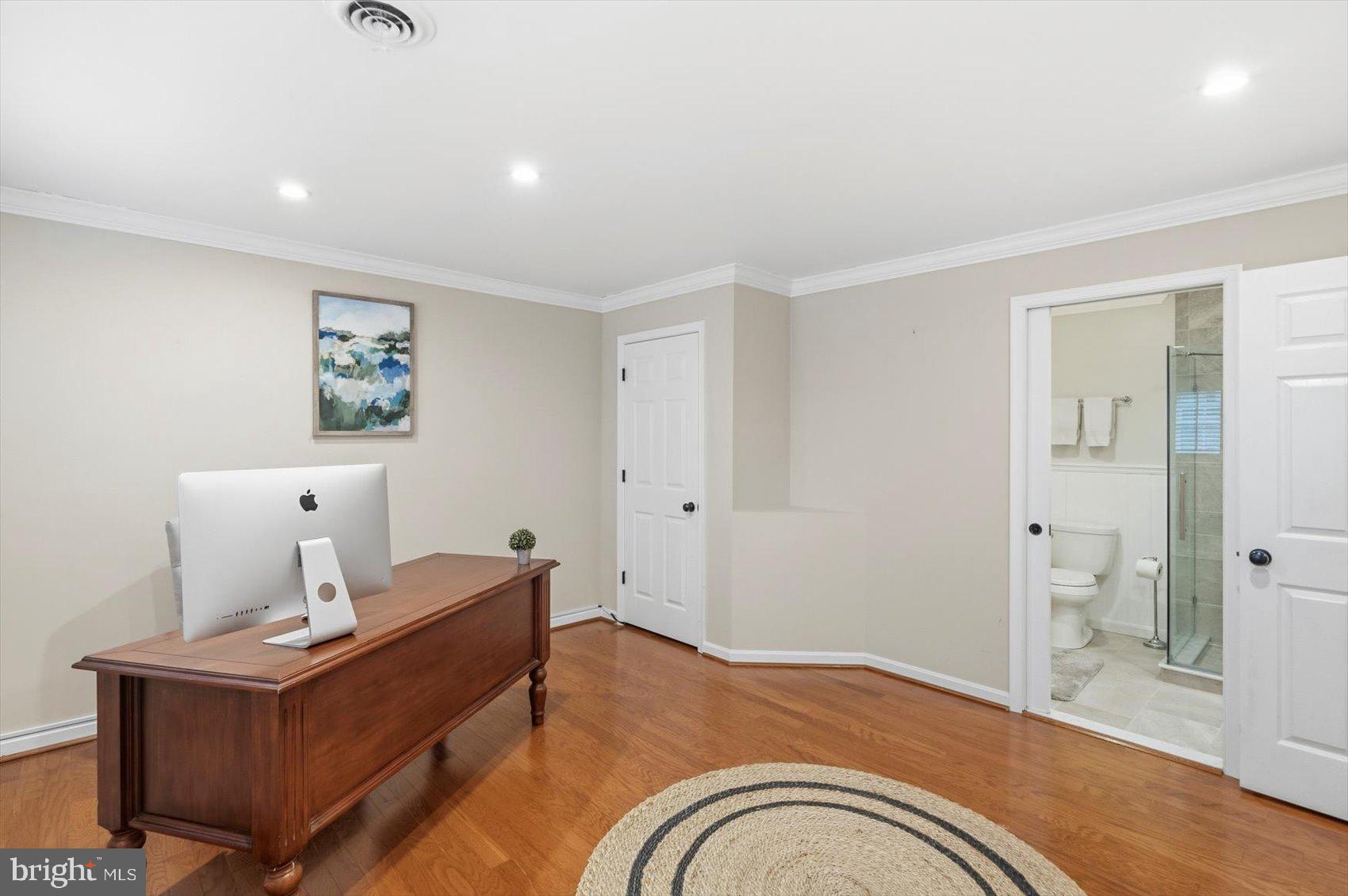 11849 SHERBOURNE DRIVE