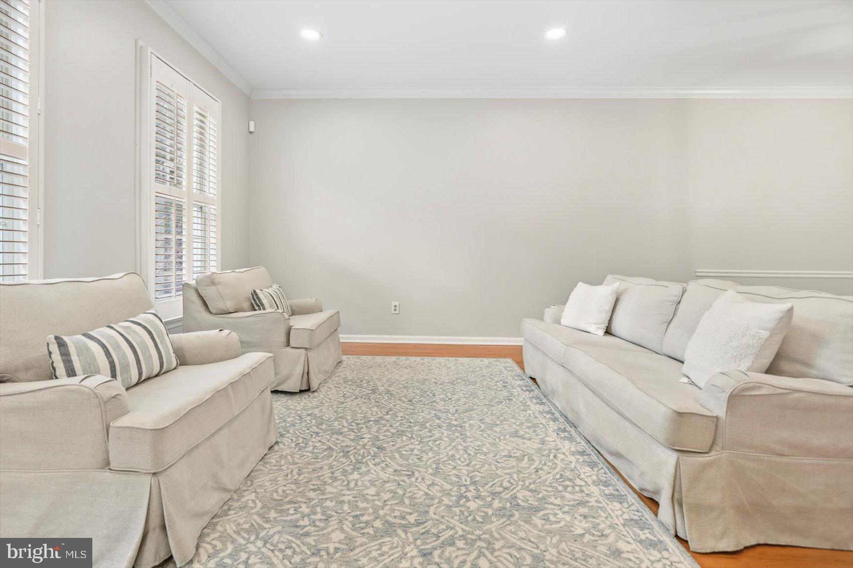 11849 SHERBOURNE DRIVE