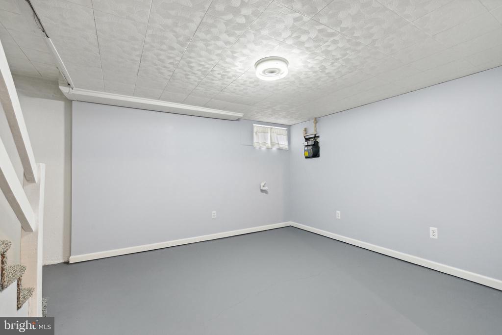3418 DUNRAN ROAD