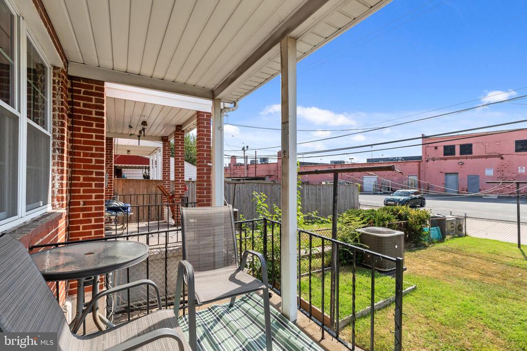 3418 DUNRAN ROAD