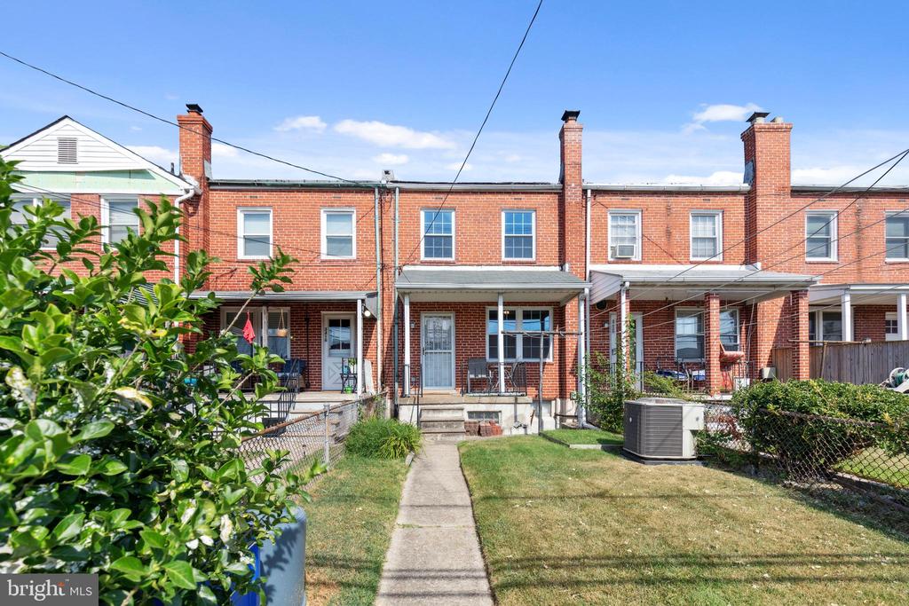 3418 DUNRAN ROAD