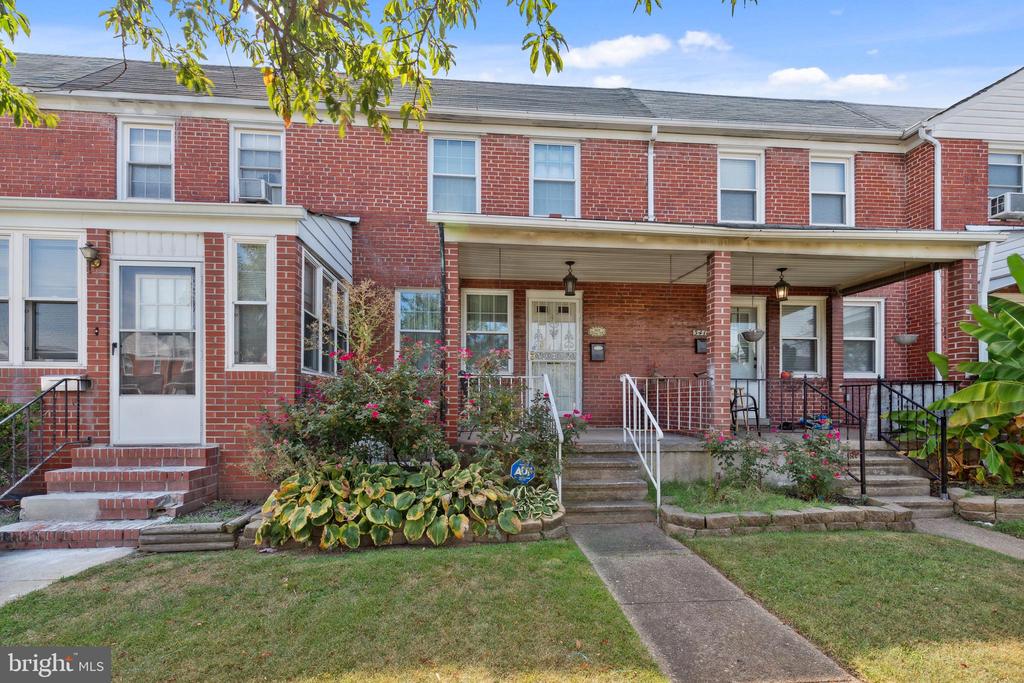 3418 DUNRAN ROAD