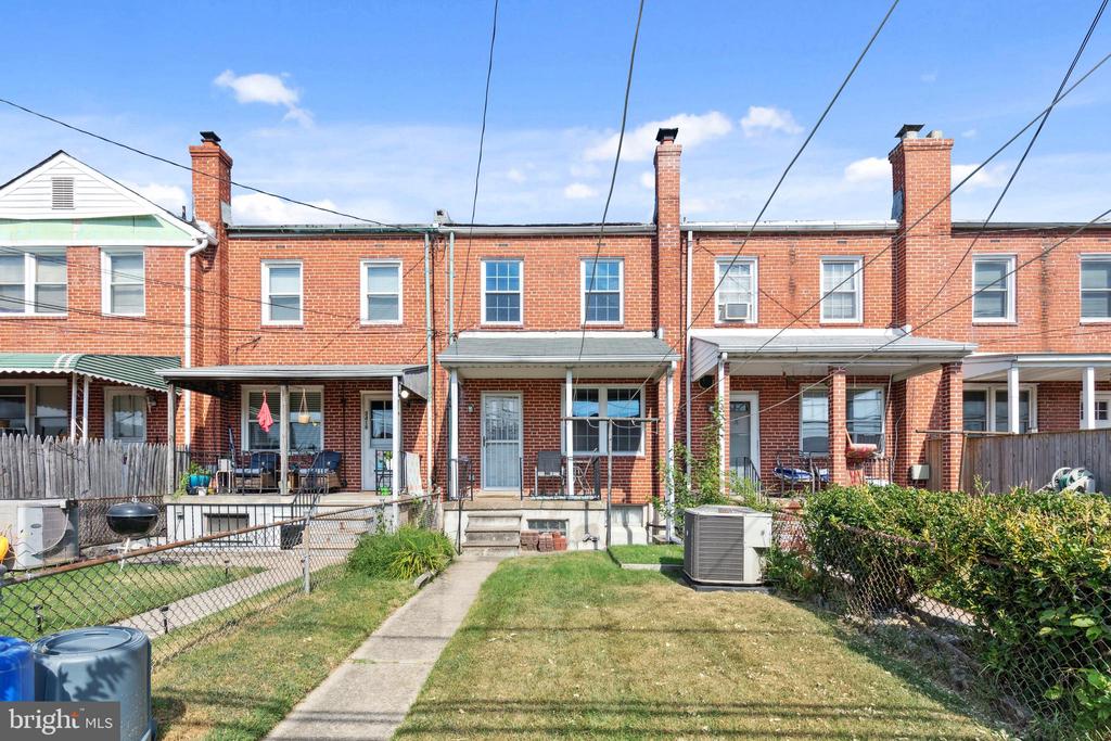3418 DUNRAN ROAD