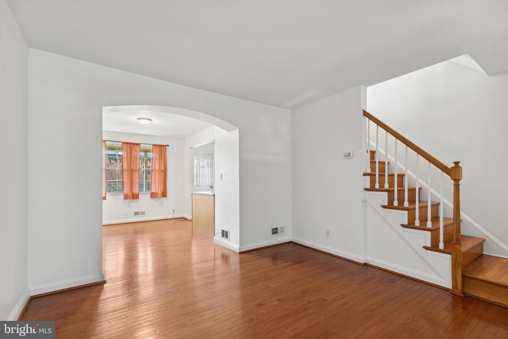 3418 DUNRAN ROAD