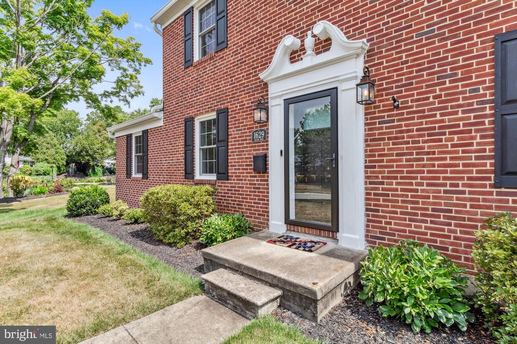 1629 ALSTON ROAD