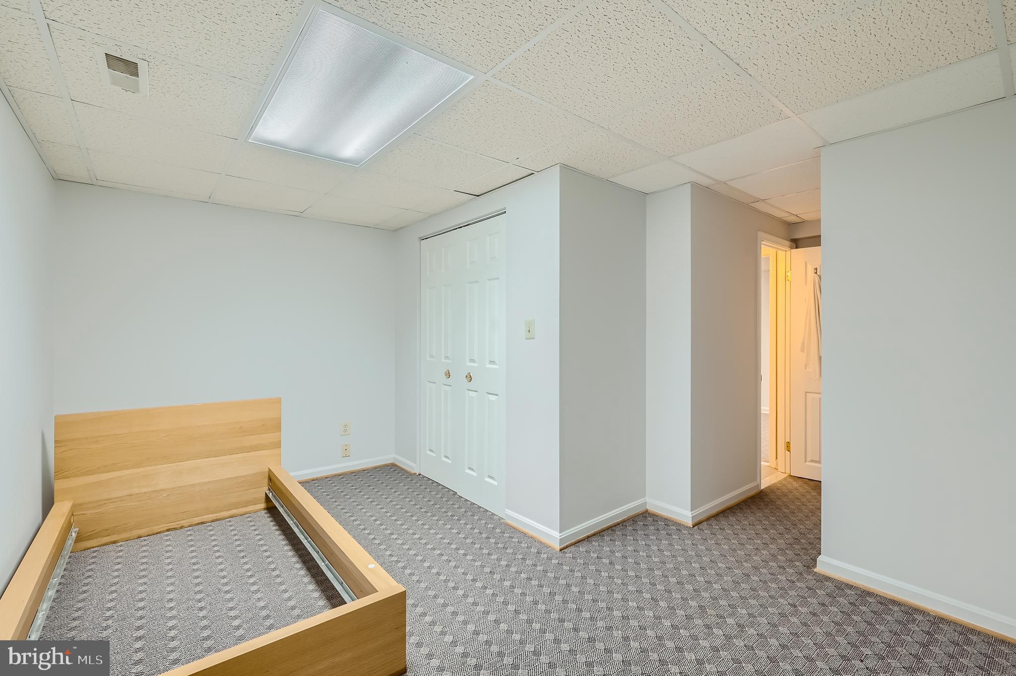 8 SAPPHIRE HILL COURT