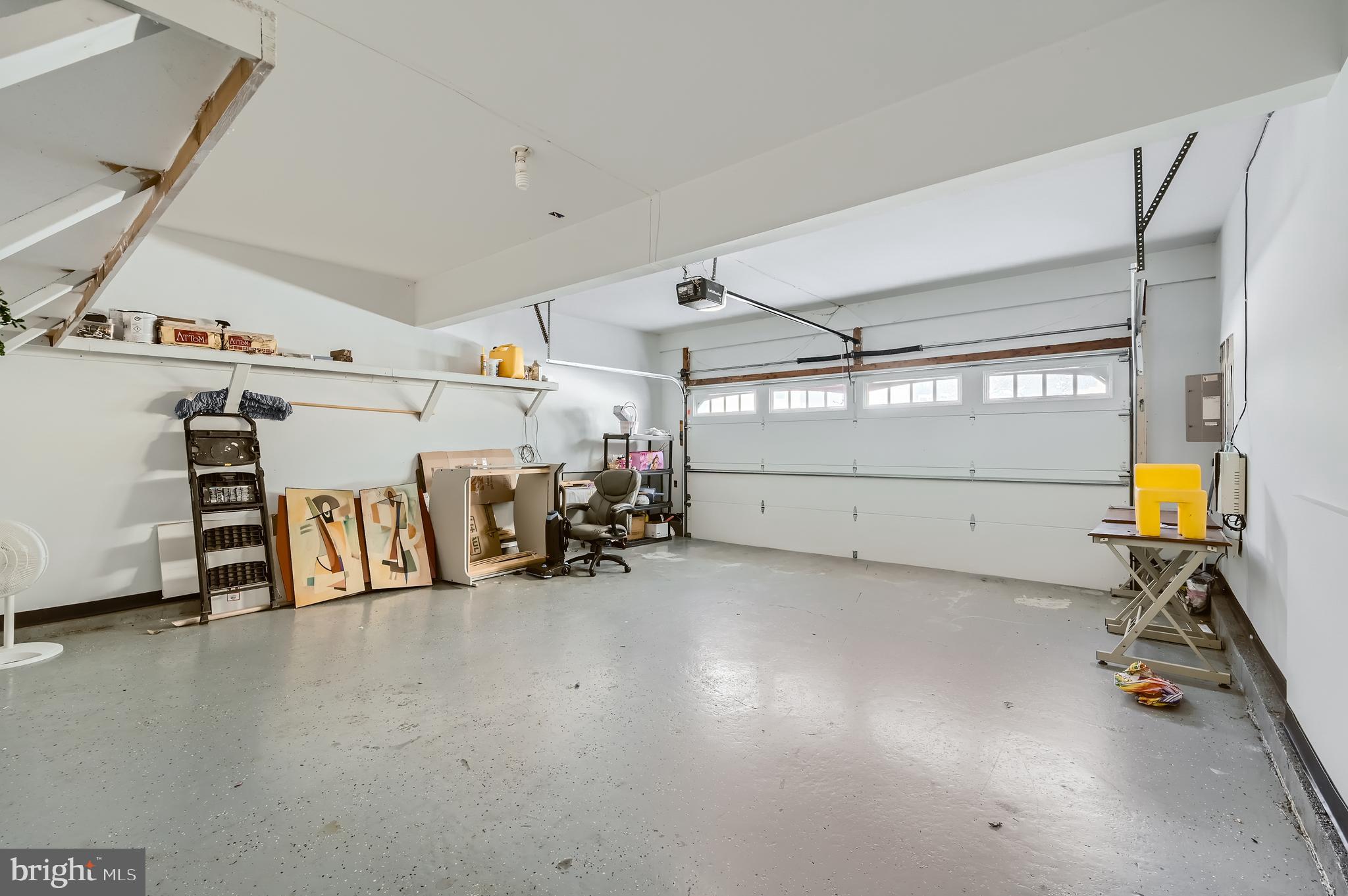 8 SAPPHIRE HILL COURT