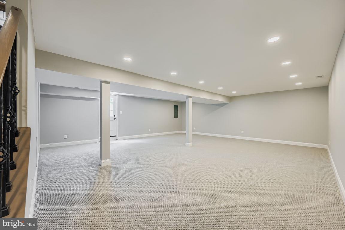 338 BONNIE MEADOW CIRCLE