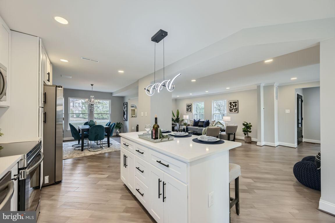 338 BONNIE MEADOW CIRCLE