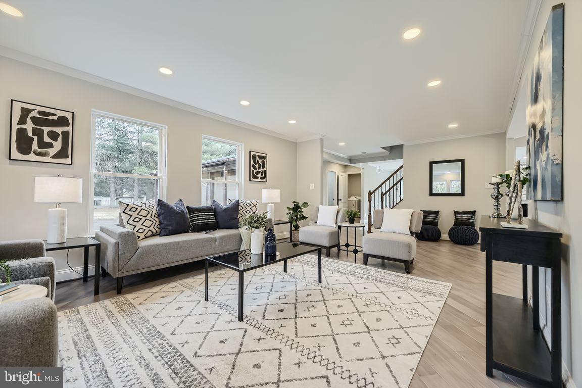 338 BONNIE MEADOW CIRCLE