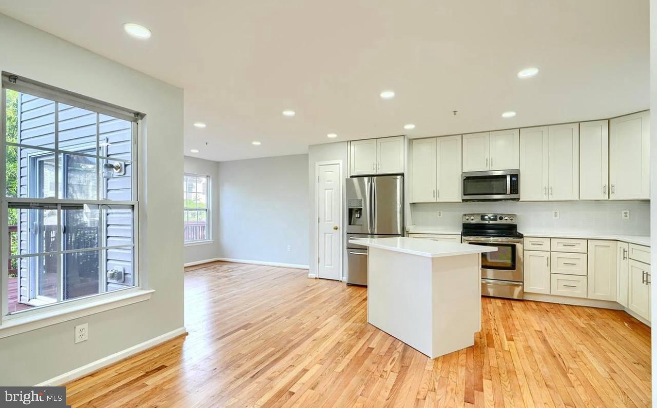 9863 DECATUR ROAD