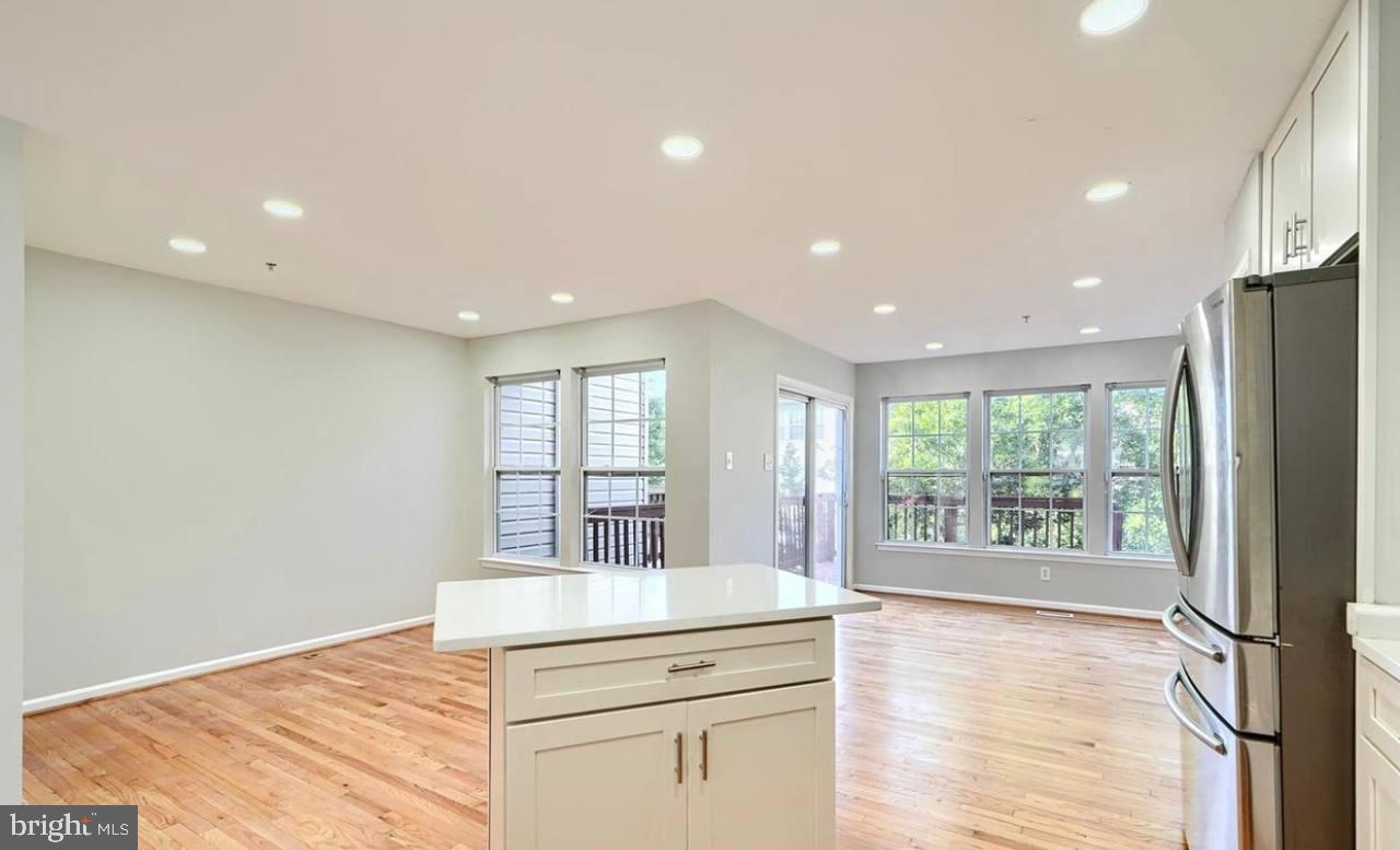 9863 DECATUR ROAD