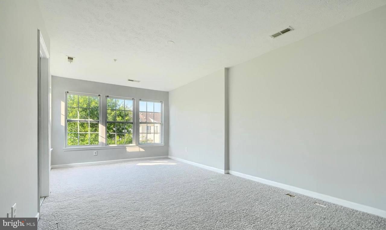 9863 DECATUR ROAD