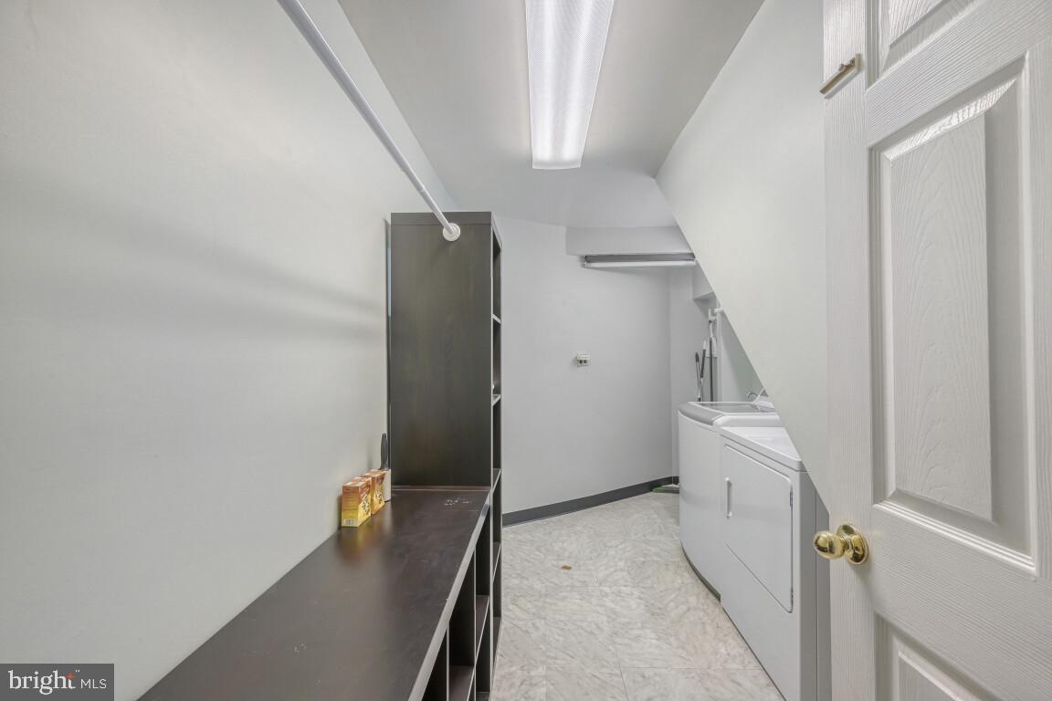 7222 BROOKFALLS TERRACE