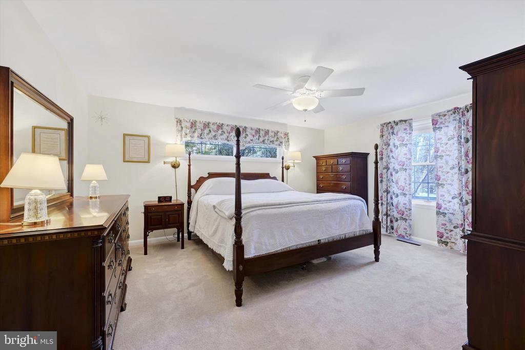1110 SLEEPY DELL COURT