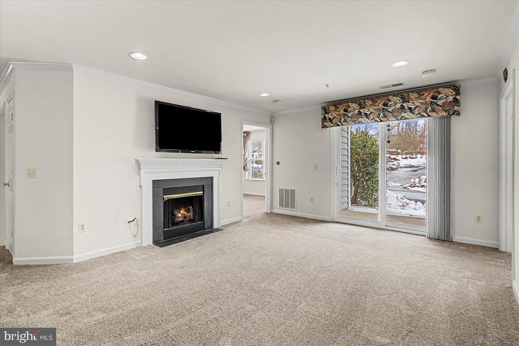 8807 STONE RIDGE CIRCLE 101