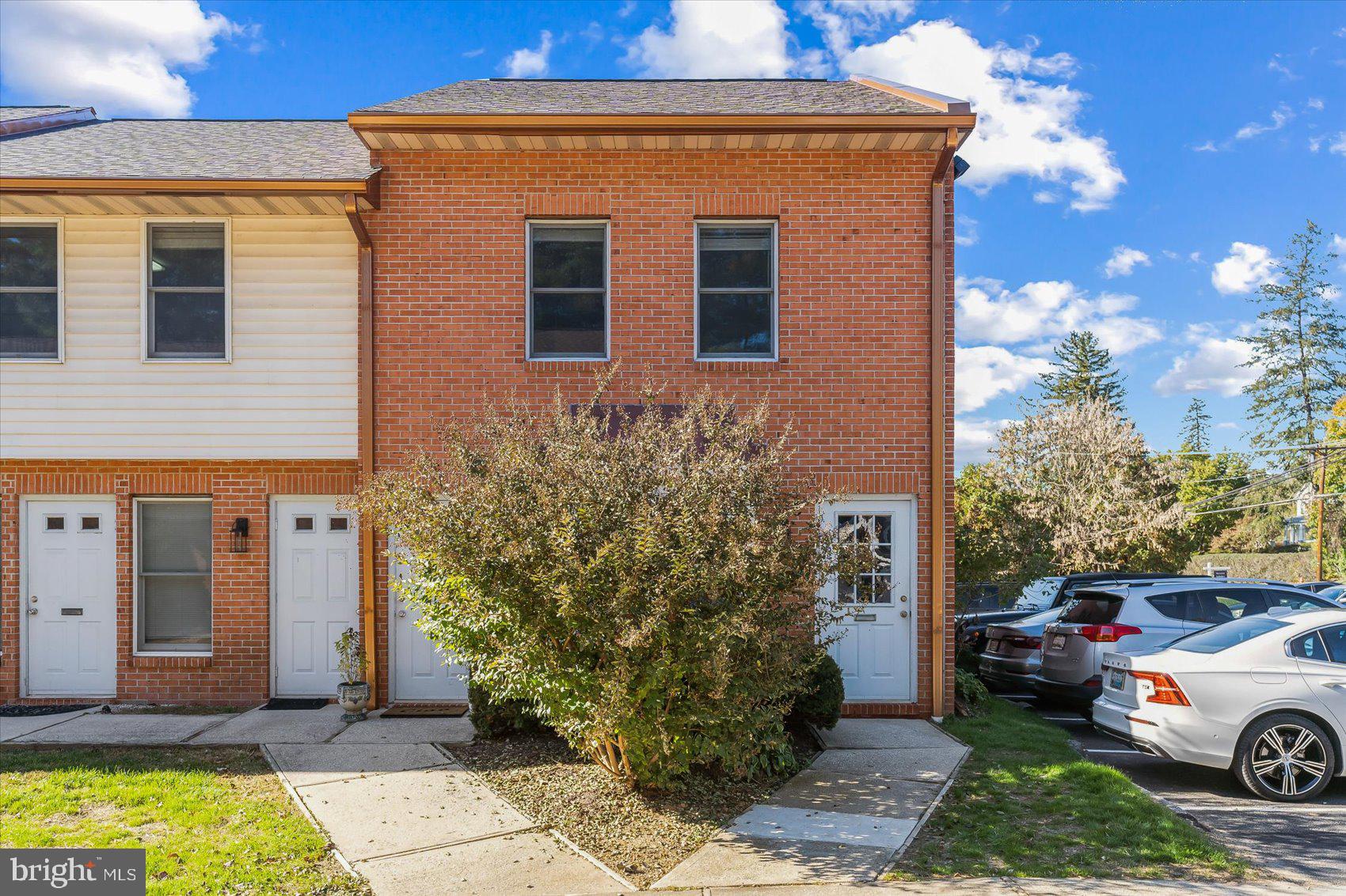 111 WARREN ROAD