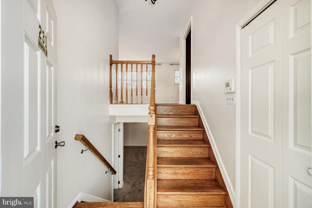 231 CANDYTUFT ROAD