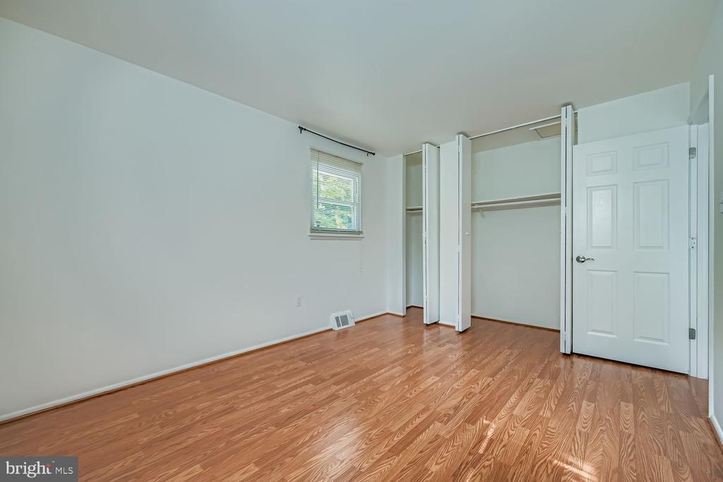 231 CANDYTUFT ROAD
